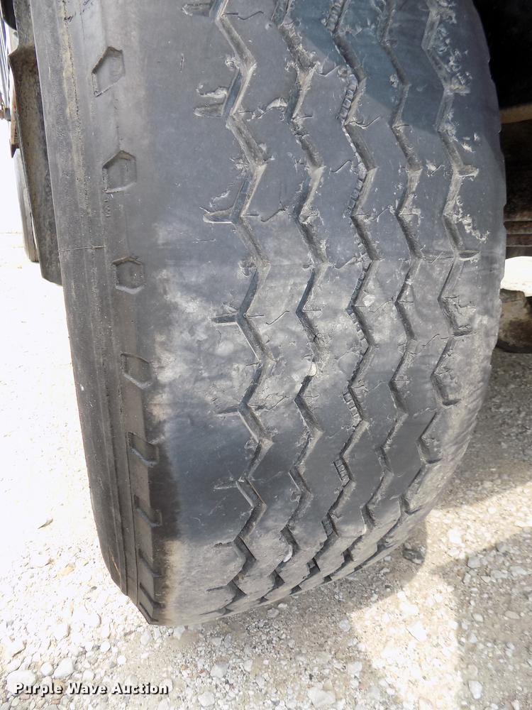 image for item DB8665 2004 Mack CV713 Granite dump truck