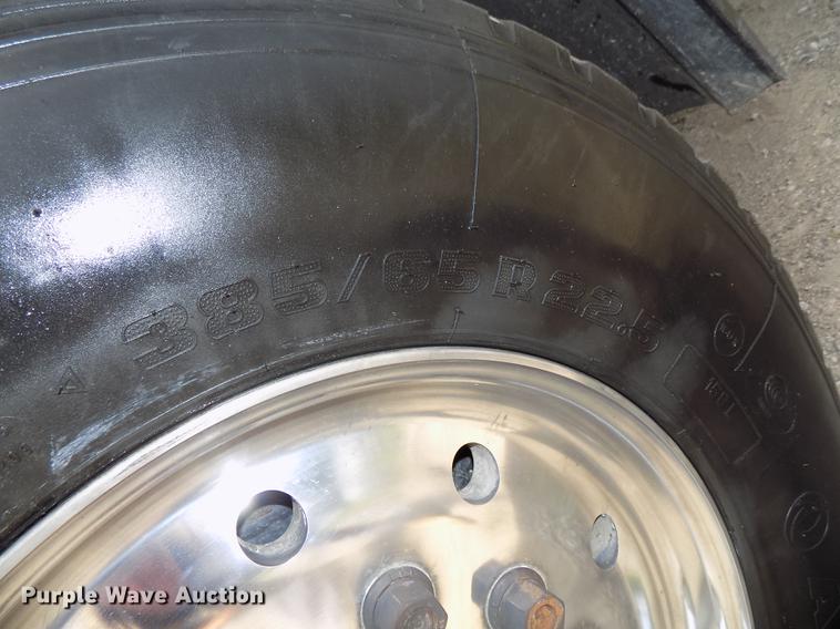 image for item DB8665 2004 Mack CV713 Granite dump truck