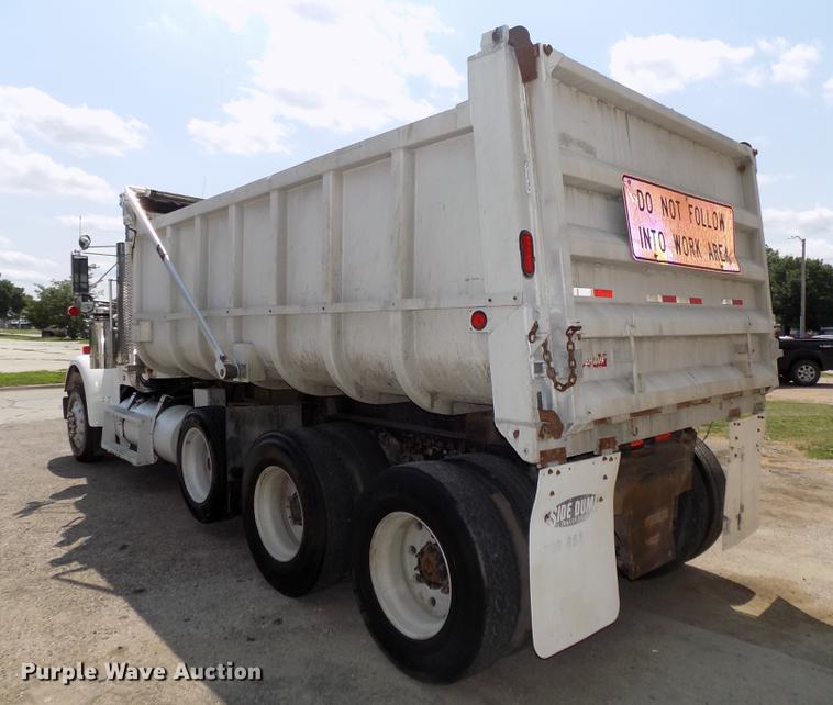 image for item DB8666 1998 Freightliner FLD120 dump truck