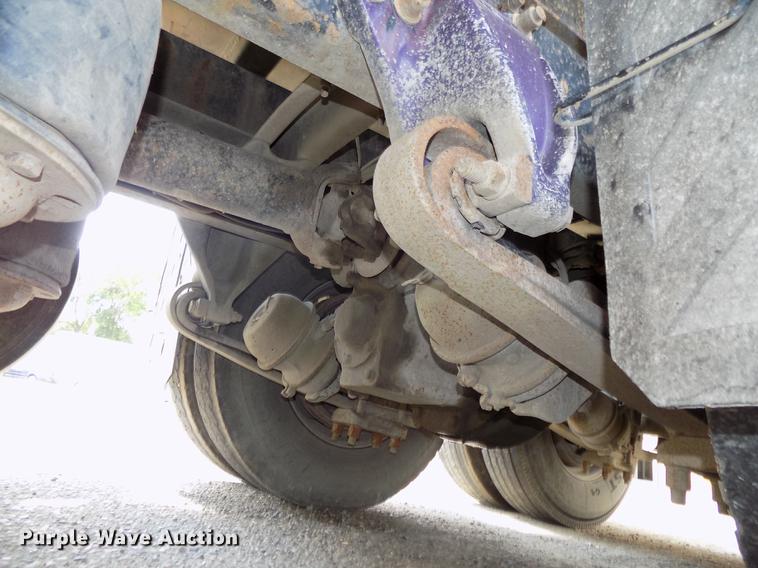 image for item DB8666 1998 Freightliner FLD120 dump truck