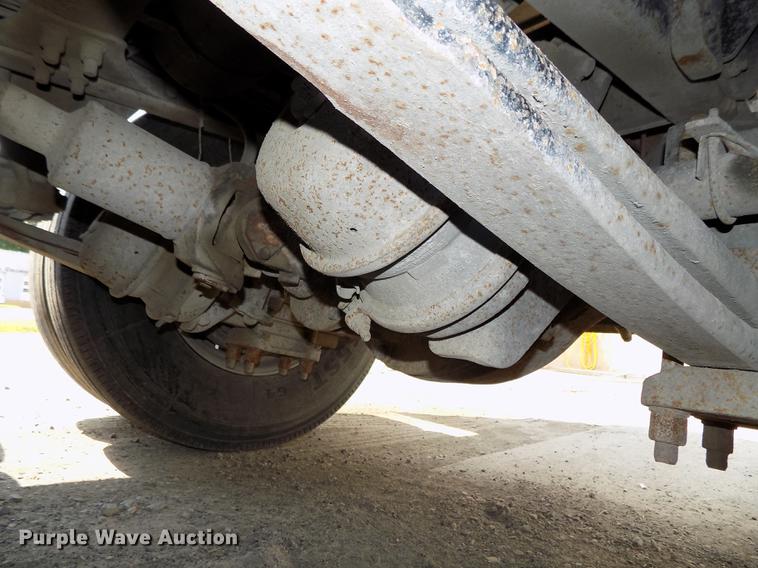 image for item DB8666 1998 Freightliner FLD120 dump truck