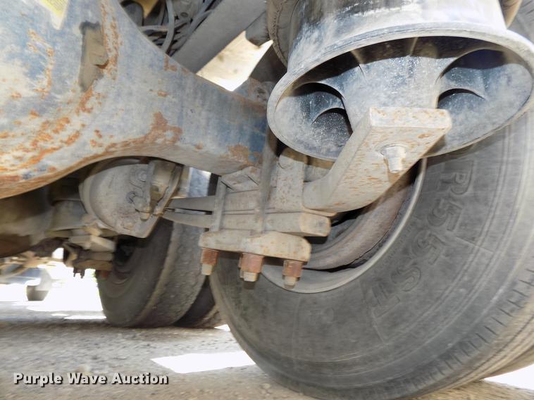 image for item DB8666 1998 Freightliner FLD120 dump truck