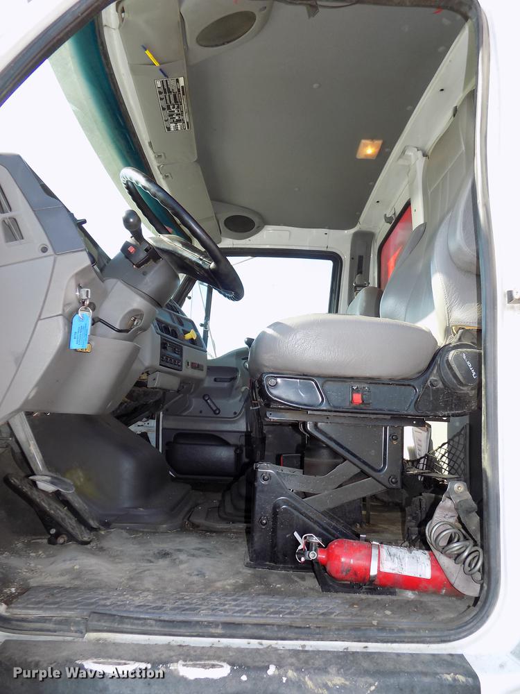 image for item DB8672 2000 Sterling dump truck