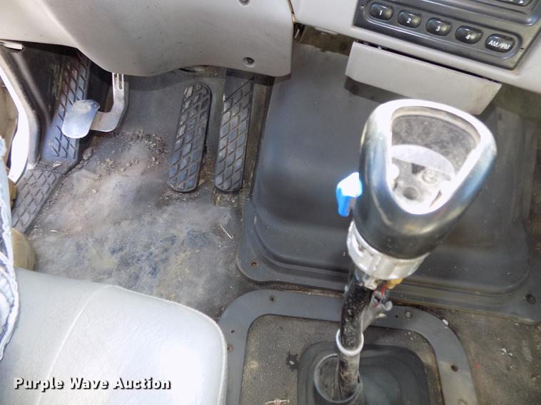 image for item DB8672 2000 Sterling dump truck