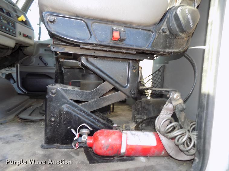 image for item DB8672 2000 Sterling dump truck