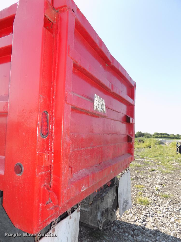 image for item DB8672 2000 Sterling dump truck