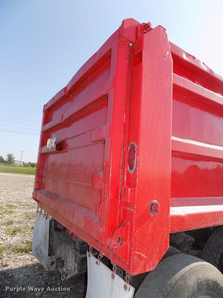 image for item DB8672 2000 Sterling dump truck