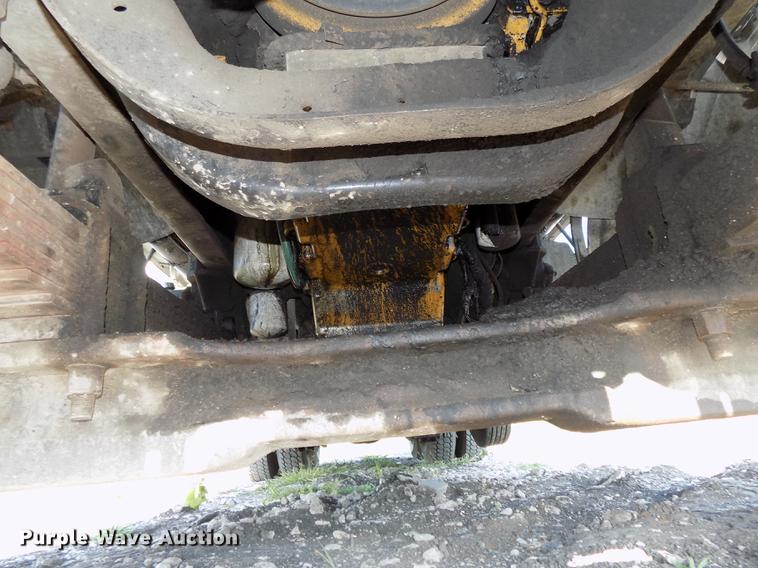 image for item DB8672 2000 Sterling dump truck