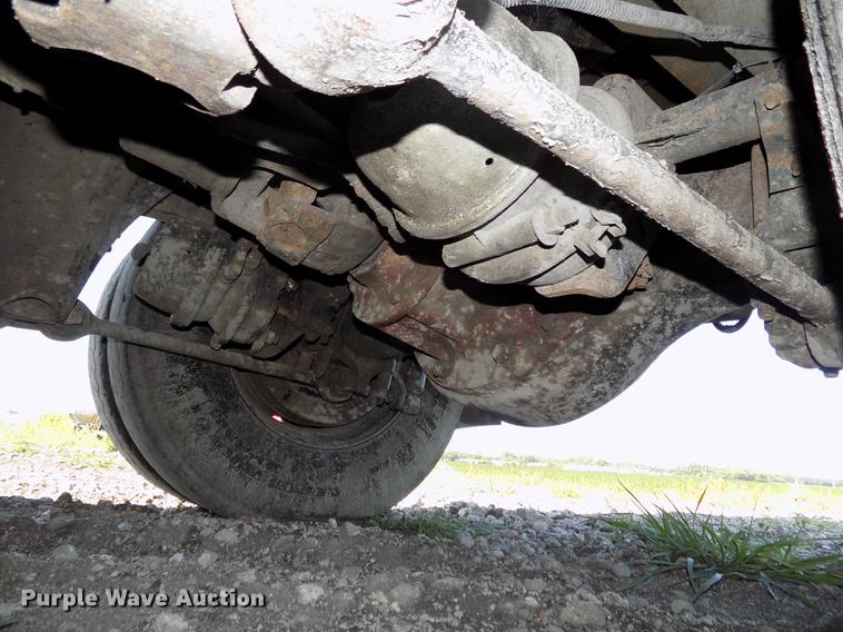 image for item DB8672 2000 Sterling dump truck