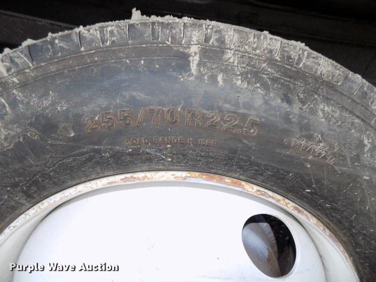 image for item DB8672 2000 Sterling dump truck