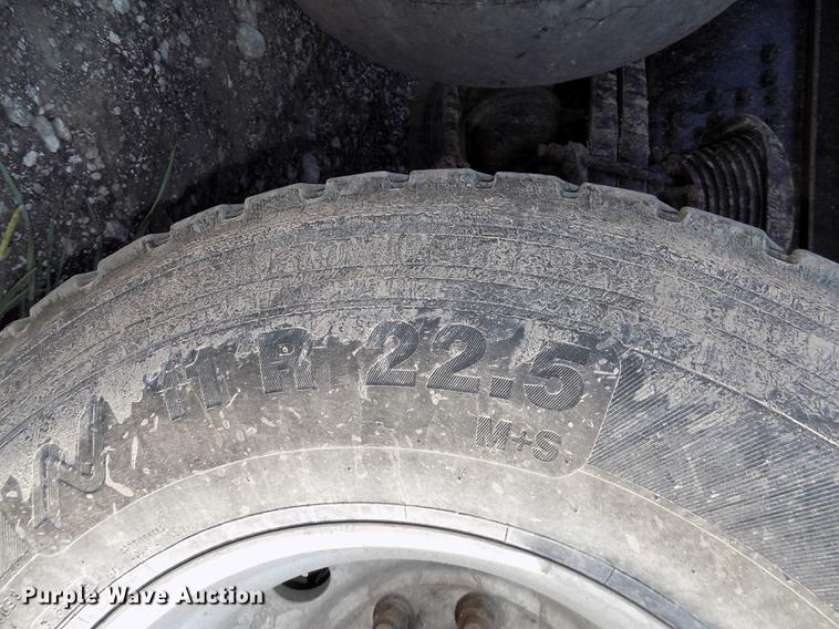 image for item DB8672 2000 Sterling dump truck