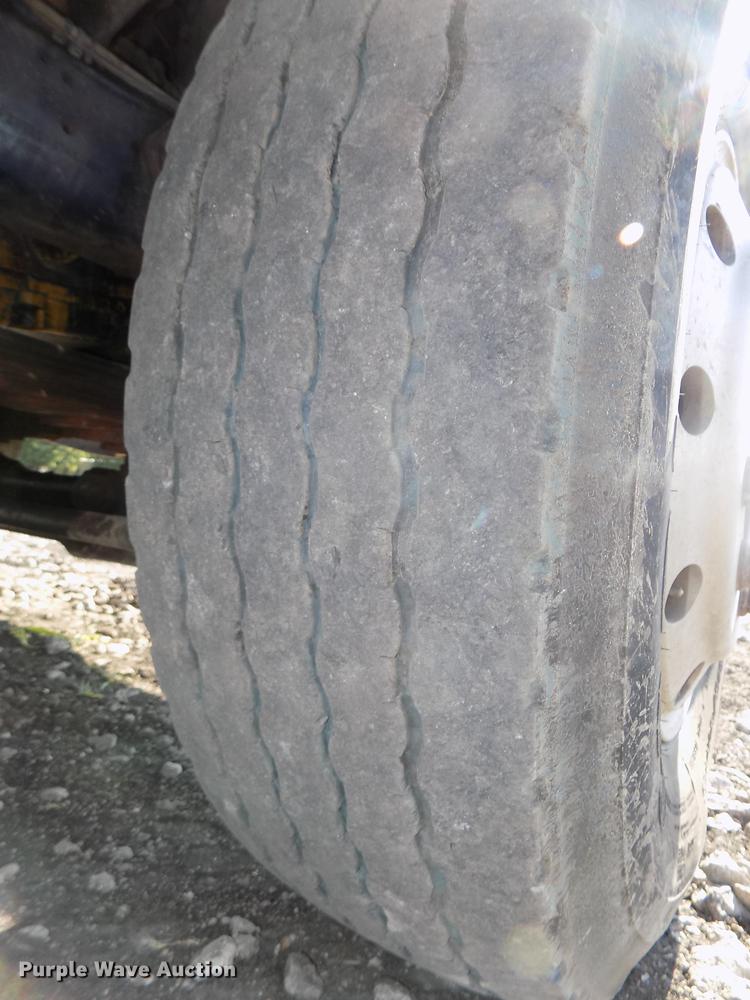 image for item DB8672 2000 Sterling dump truck