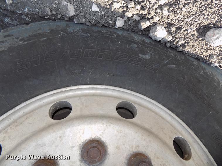 image for item DB8672 2000 Sterling dump truck