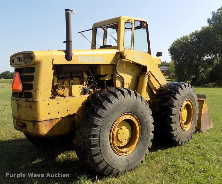 image for item DB9188 1975 Michigan 175A wheel loader
