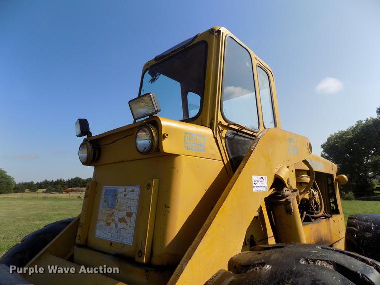 image for item DB9188 1975 Michigan 175A wheel loader
