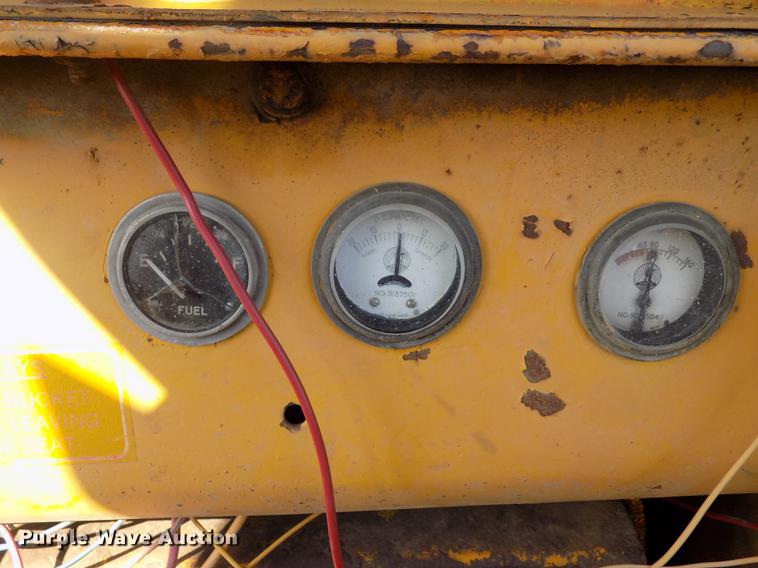 image for item DB9188 1975 Michigan 175A wheel loader