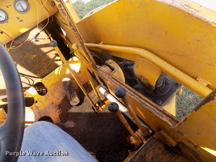 image for item DB9188 1975 Michigan 175A wheel loader