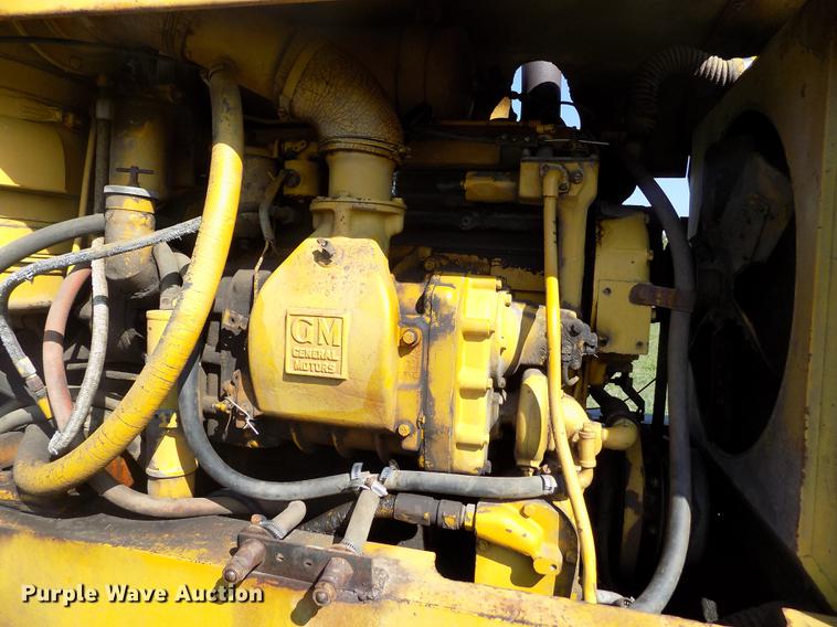 image for item DB9188 1975 Michigan 175A wheel loader