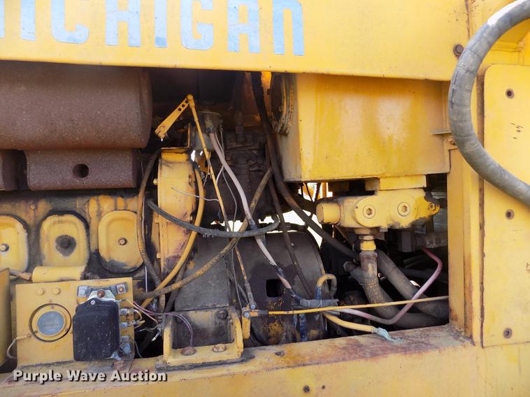 image for item DB9188 1975 Michigan 175A wheel loader