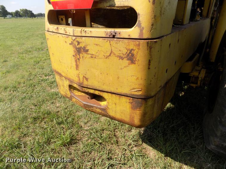image for item DB9188 1975 Michigan 175A wheel loader