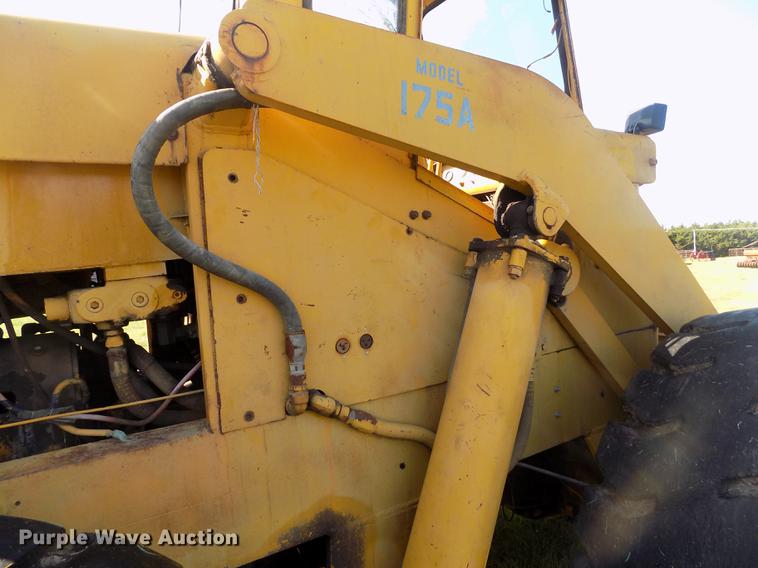 image for item DB9188 1975 Michigan 175A wheel loader