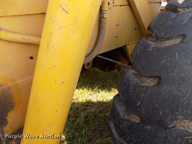image for item DB9188 1975 Michigan 175A wheel loader