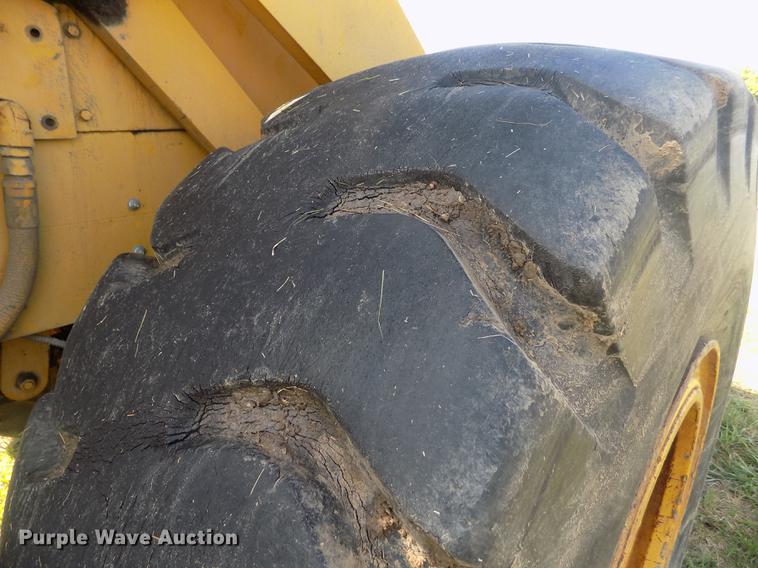 image for item DB9188 1975 Michigan 175A wheel loader