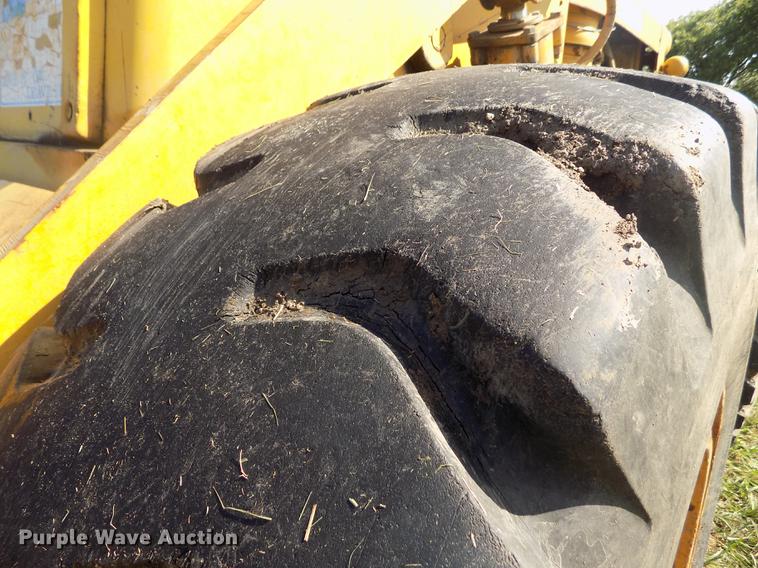 image for item DB9188 1975 Michigan 175A wheel loader