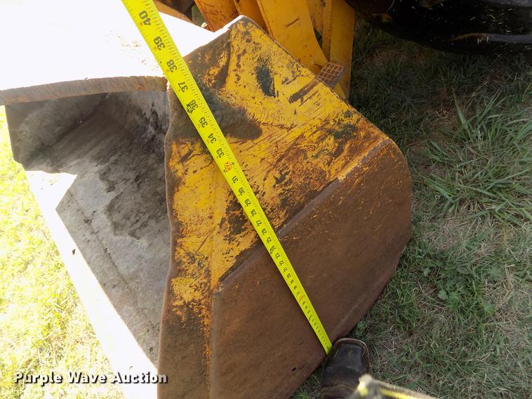 image for item DB9188 1975 Michigan 175A wheel loader