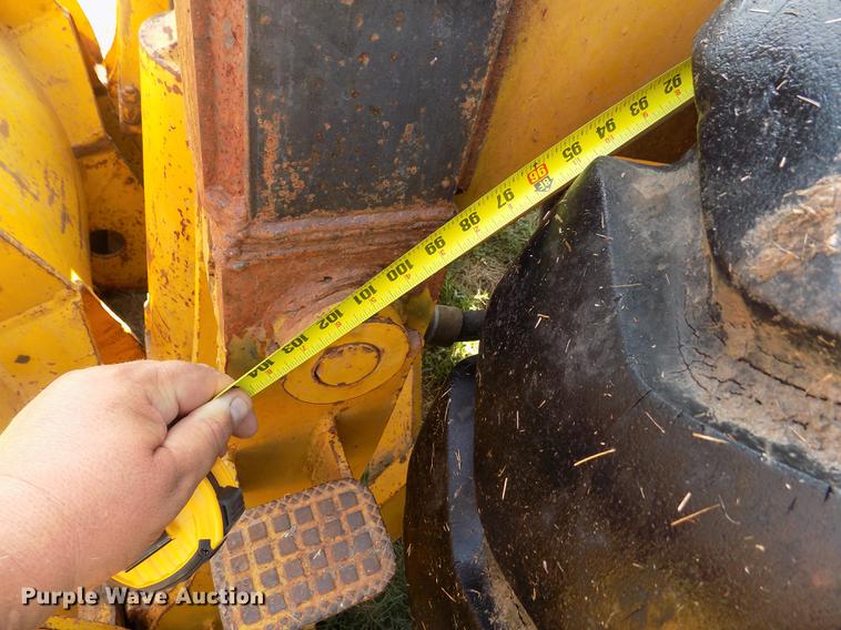 image for item DB9188 1975 Michigan 175A wheel loader