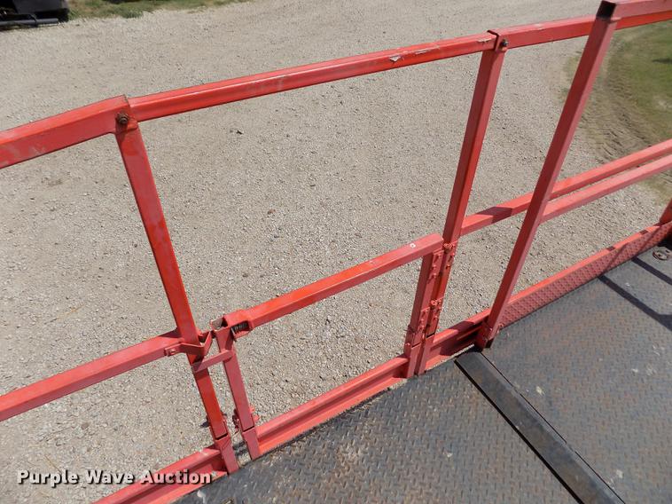 image for item DB9195 2001 Skyjack SJ8831 scissor lift