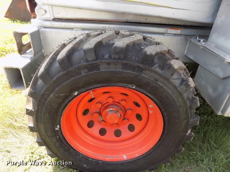 image for item DB9195 2001 Skyjack SJ8831 scissor lift