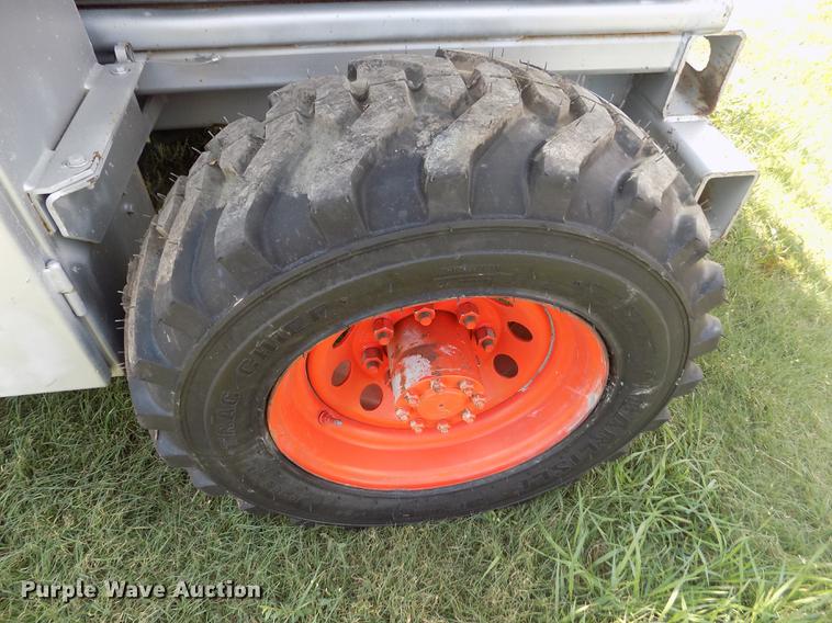 image for item DB9195 2001 Skyjack SJ8831 scissor lift