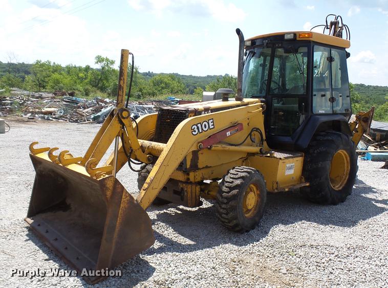 image for item DB9302 1997 John Deere 310E backhoe