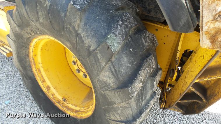 image for item DB9302 1997 John Deere 310E backhoe