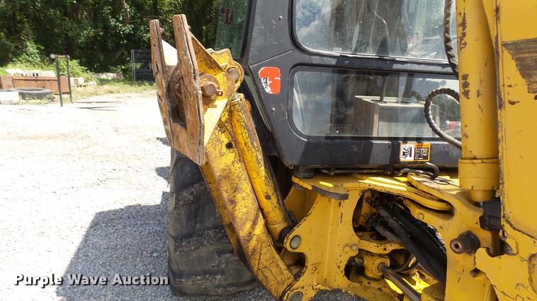 image for item DB9302 1997 John Deere 310E backhoe