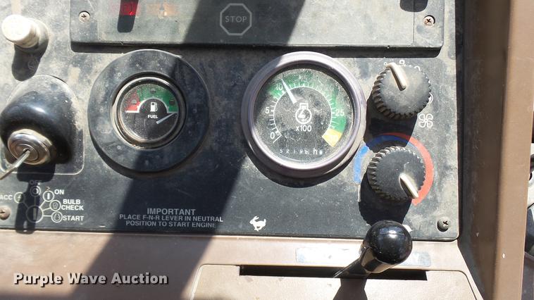 image for item DB9302 1997 John Deere 310E backhoe