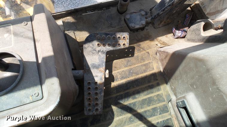 image for item DB9302 1997 John Deere 310E backhoe