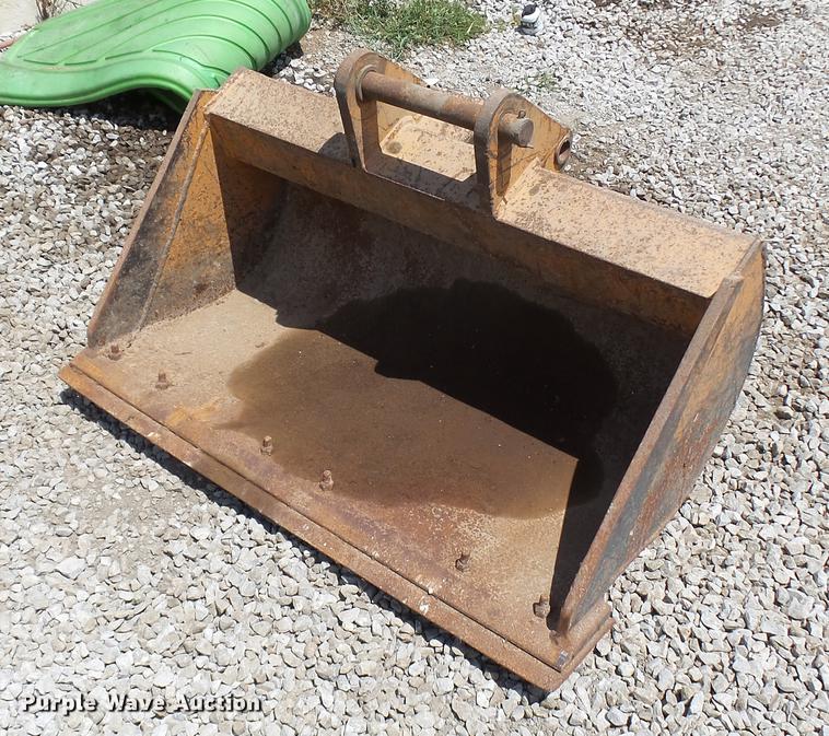 image for item DB9302 1997 John Deere 310E backhoe