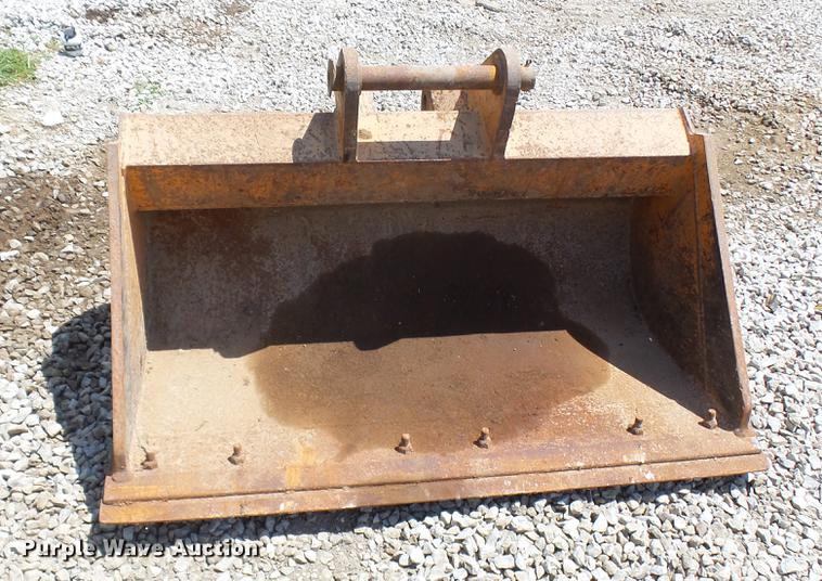 image for item DB9302 1997 John Deere 310E backhoe