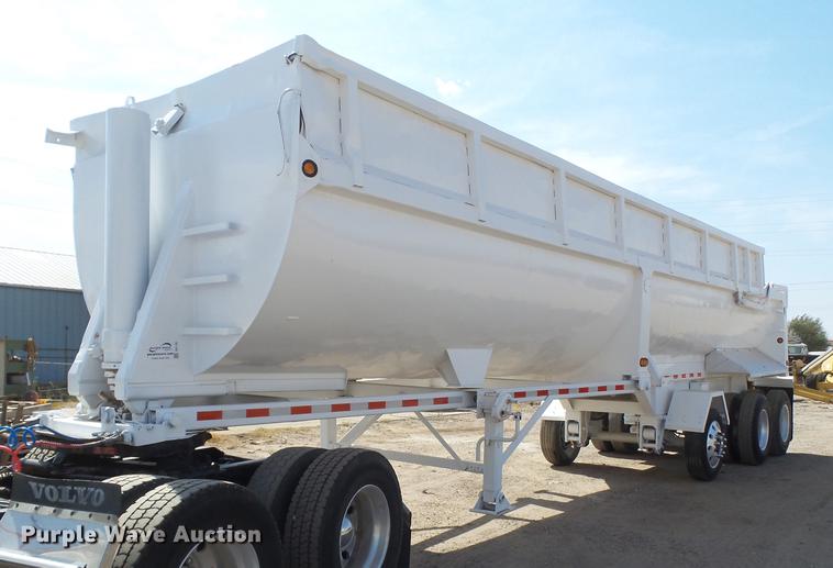 image for item DD1130 2003 CST end dump trailer