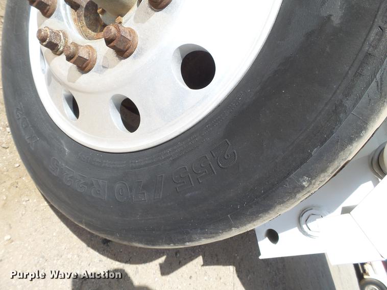 image for item DD1130 2003 CST end dump trailer