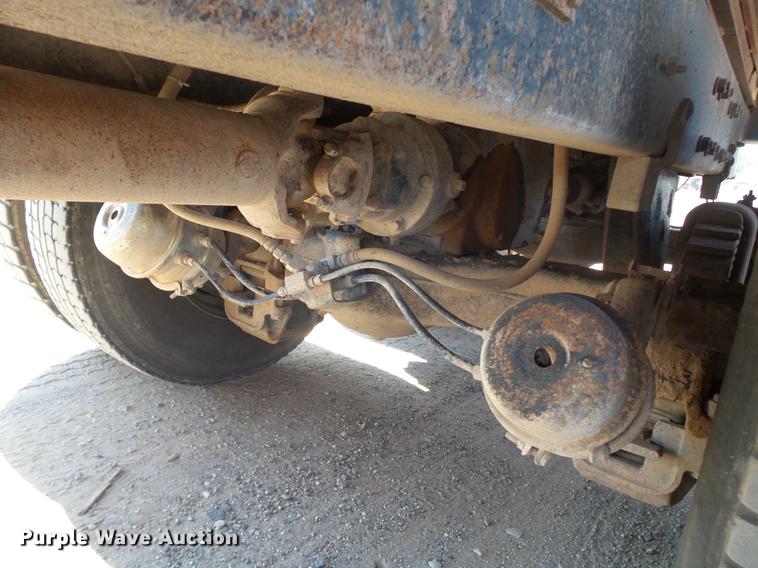 image for item DD1131 1996 Mack RD688S dump truck