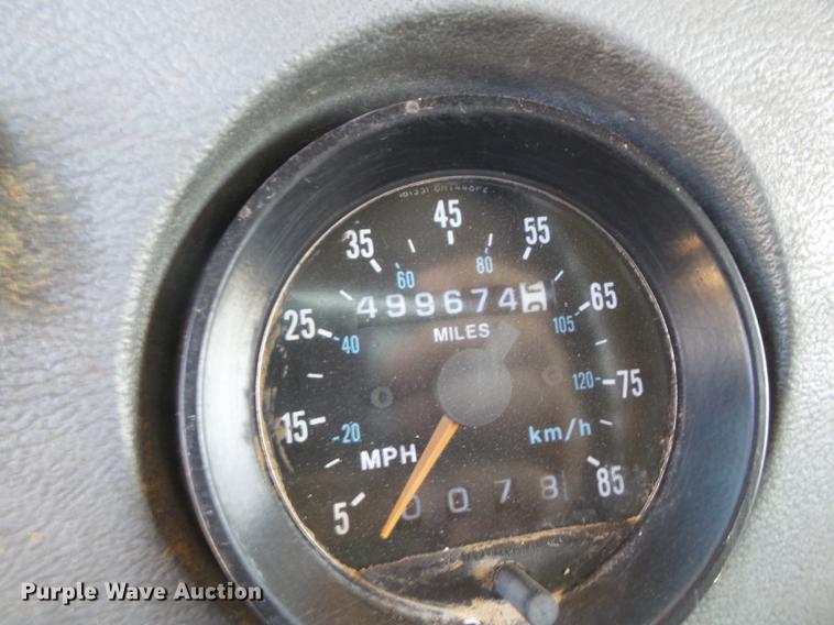 image for item DD1131 1996 Mack RD688S dump truck