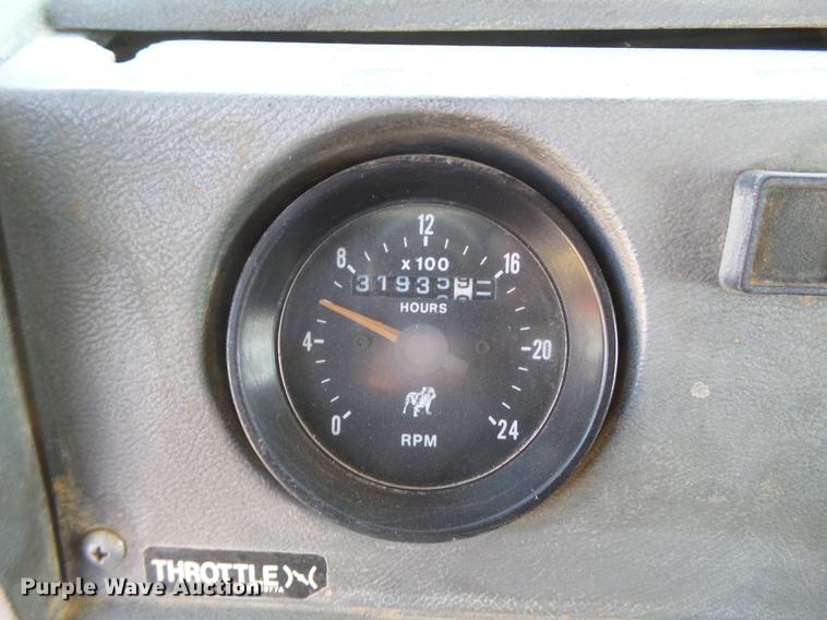 image for item DD1131 1996 Mack RD688S dump truck