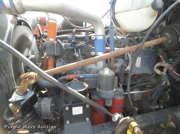 image for item DD1132 2001 Mack RD688S dump truck