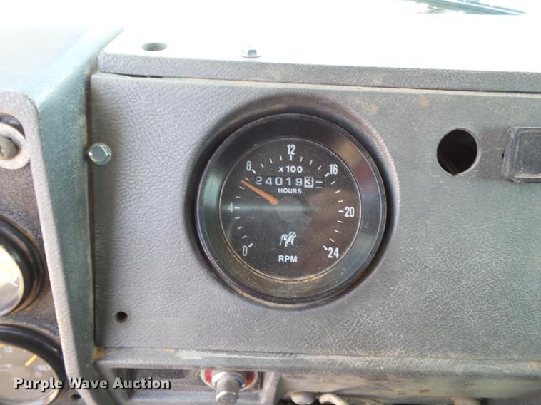 image for item DD1132 2001 Mack RD688S dump truck