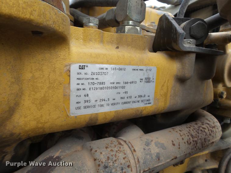 image for item DD1133 1999 Peterbilt 385 dump truck