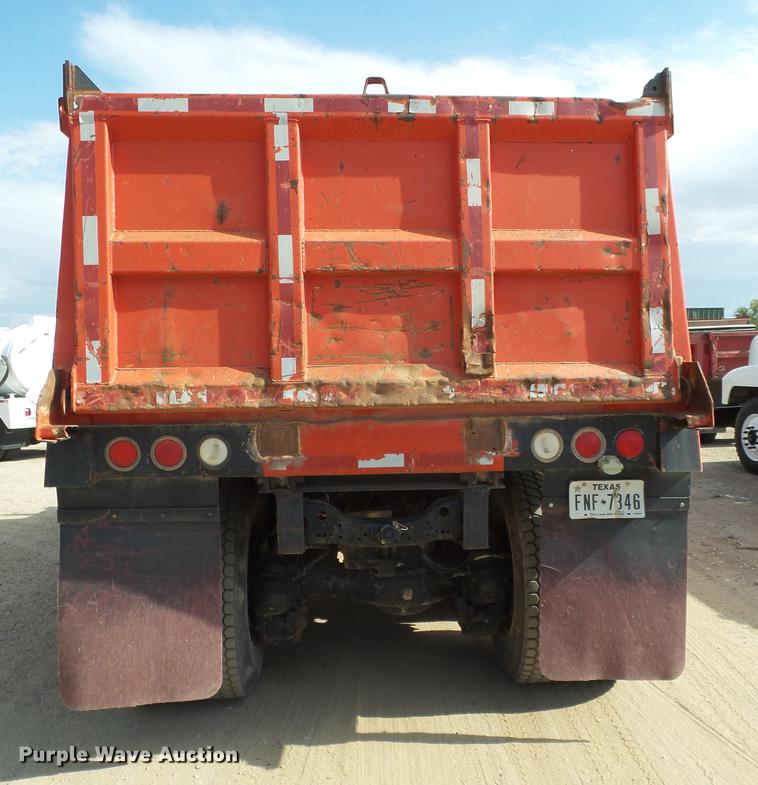 image for item DD1134 2004 Mack RD688S dump truck