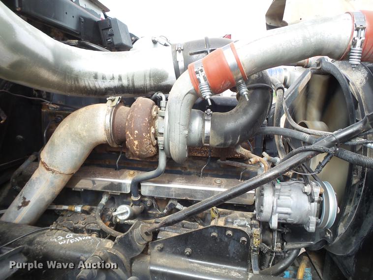 image for item DD1134 2004 Mack RD688S dump truck